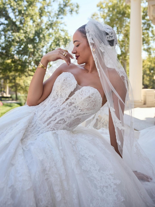 Sottero-and-Midgley-Zulani-Ballgown-Wedding-Dress-26SS471A01-PROMO11-IV002